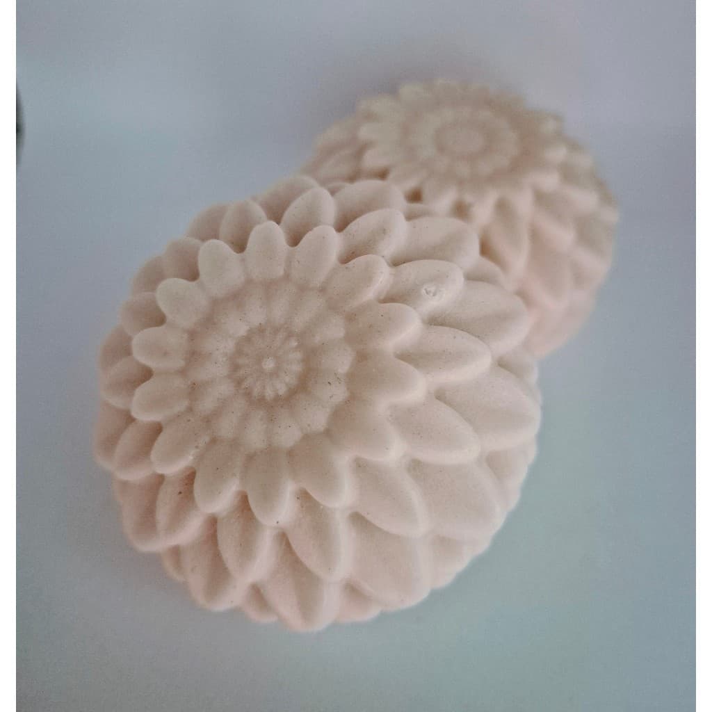 sabonete artesanal/ dolomita/ pele de porcelana/ Aveia