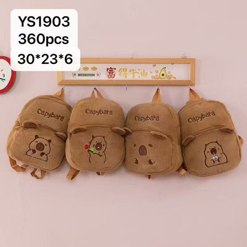 Mochila Capivara Pelúcia Bolsa Infantil Fofa Juvenil Para Passeio Escolar