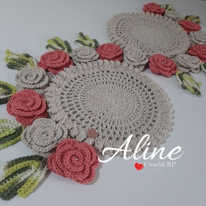 Trilho de Mesa Floral de Crochê - Trilho de Mesa de Crochê - Caminho de Mesa de Crochê
