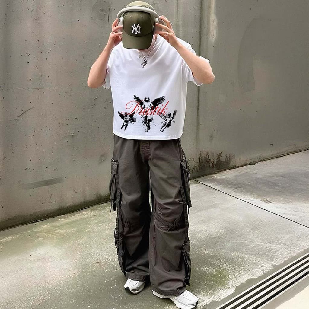 Camiseta Boxy Anjos / Camisa Streetwear Boxy estampada/Boxy Fit