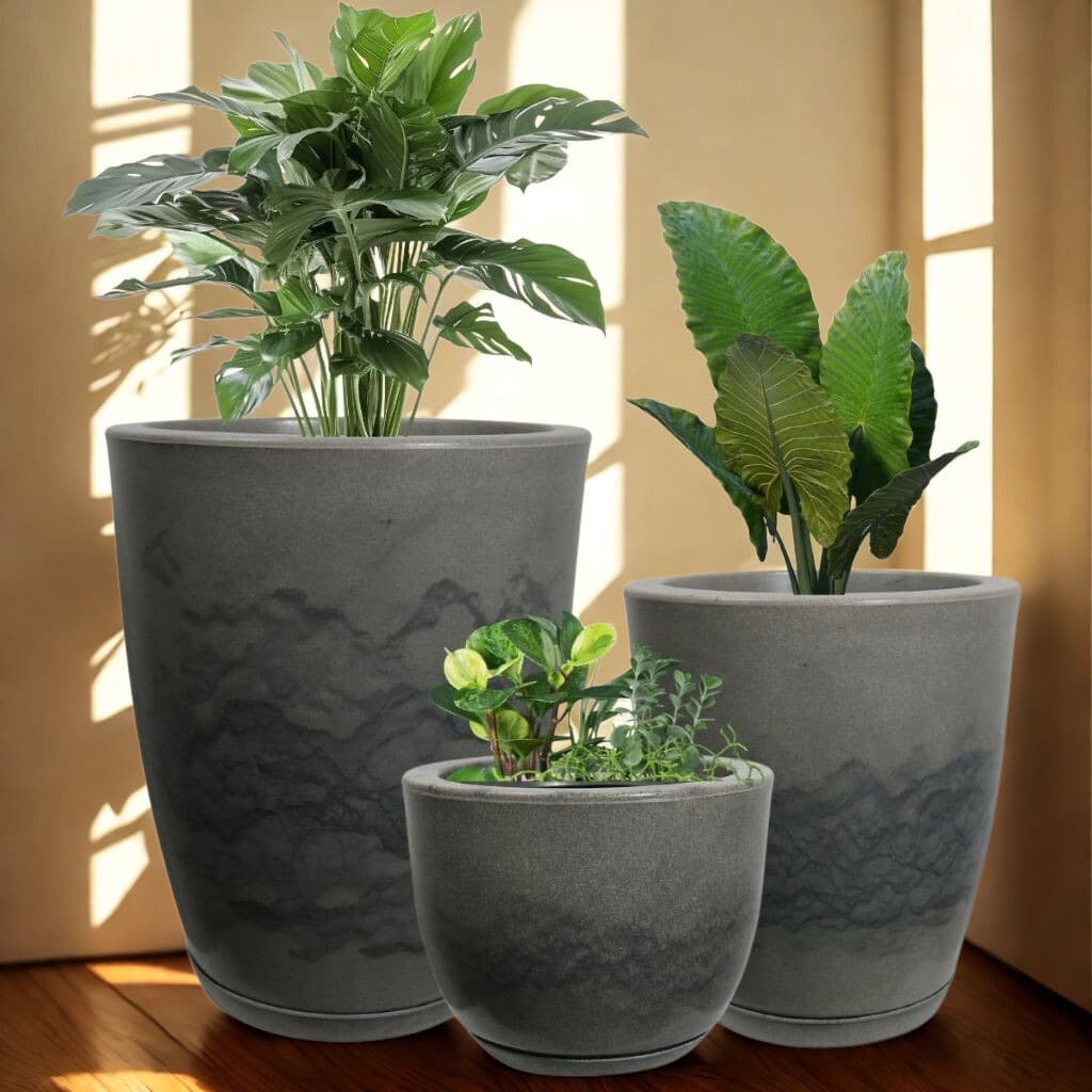 Kit 3 Vasos Para Plantas Polietileno Decorativo Liso Polido Cone Bojo N1 N2 N3