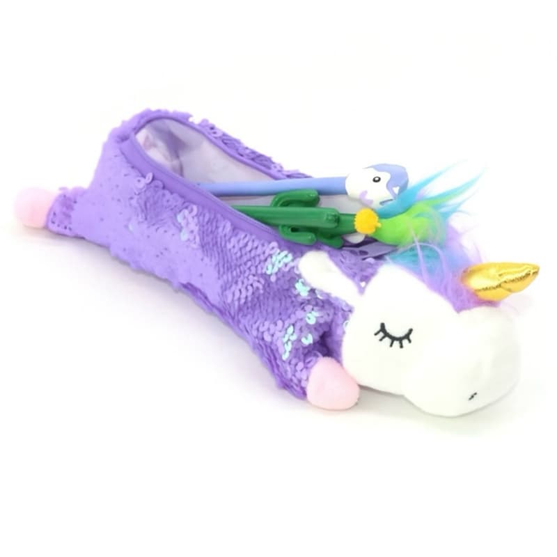 Estojo unitário unicórnio pelúcia e lantejoulas reversíveis! Capacidade: 12 lápis. 28cm comp. total, 18cm comp interno.