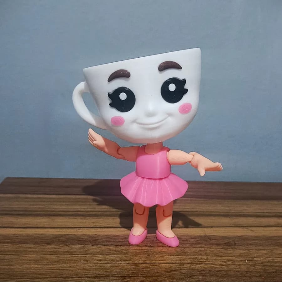 Boneca Bailarina Capuchina — Articulada, Impressão 3D, Decorativa e Colecionável