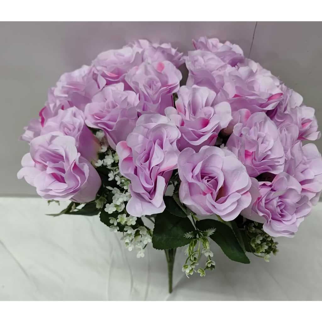 Buquê c/24 flores em formato de Rosas/Botão (Novo)