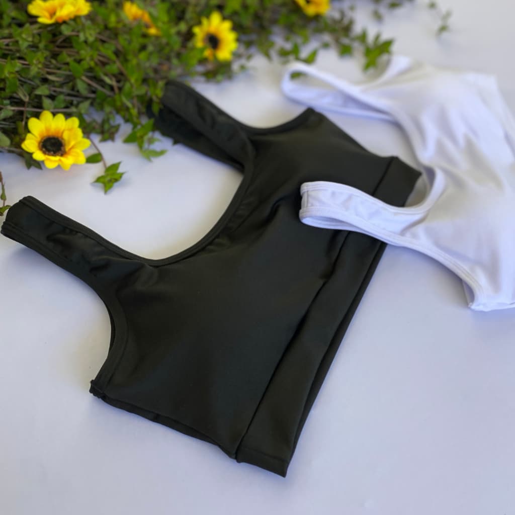 Kit 2 Top Academia Fitness Básico Casual Com Forro e Abertura para Bojo Removivel Suplex Treino Academia Cropped