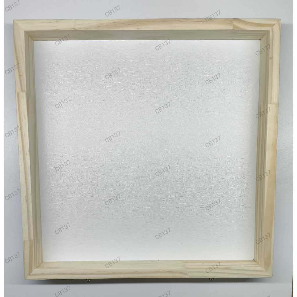 Moldura de pinus  35x35x4- PORTA MATERNIDADE