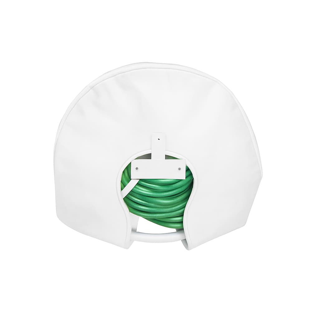 Capa Para Mangueira Em Suporte. Confeccionada Em Corino