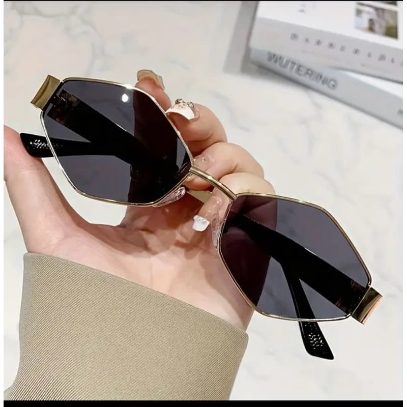 Óculos de Sol Unissex Luxo Estilo Fashion Armação Dourada Lente Escura UV400