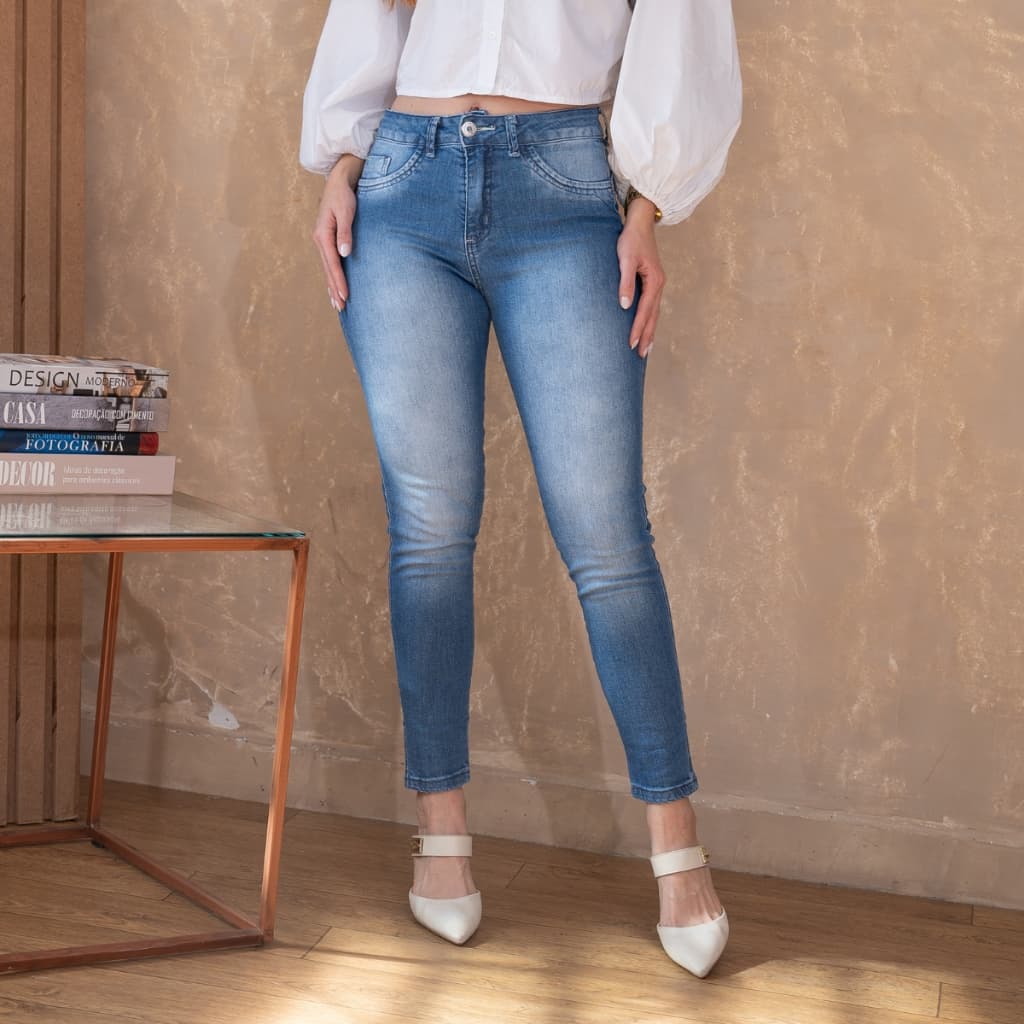 Calça Jeans Feminina Skinny Midi Biotipo Original Lycra Elastano Cintura Média Curta Ótimo Caimento