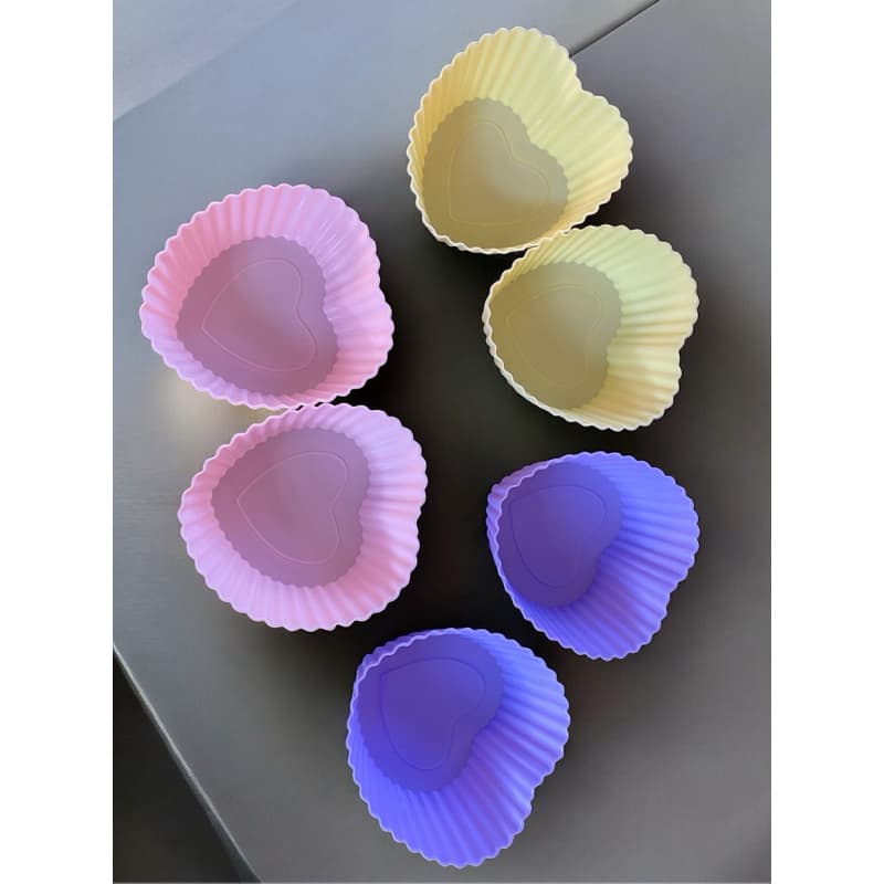 Kit 6 Formas  7x4.5x3.5cm Silicone Mini Bolos Cupcake Pudim Gelatina Multicolorido Utensilio
