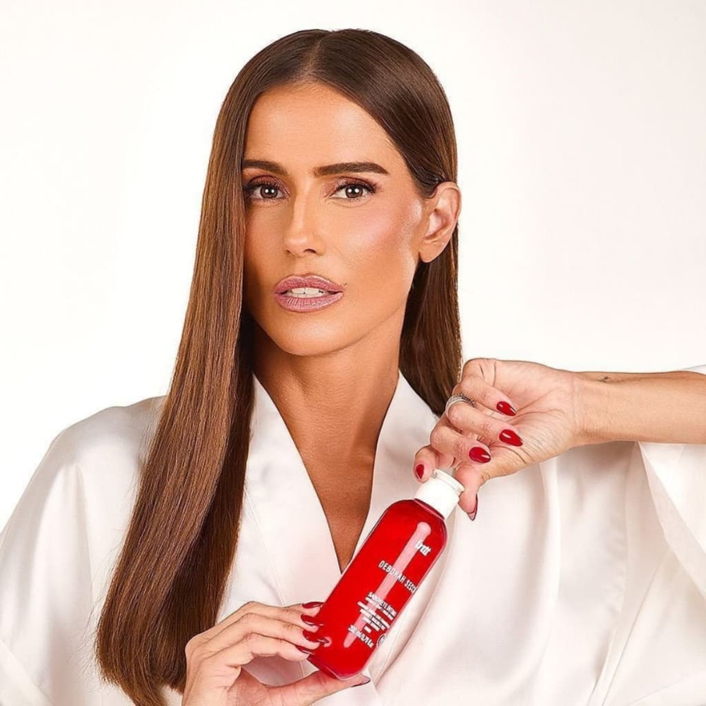 Sabonete Íntimo Cheiroso Deborah Secco Pele Hidratada Frescor Proteção Diária Intt