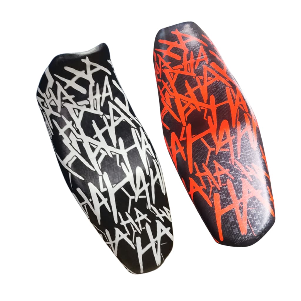 Capa Emborrachada Banco Moto Personalizada Ha Ha Ha Palhaço Louco Coringa - Titan Start Fan Ybr