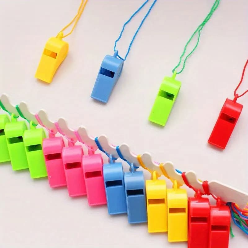 kit 3, 6, 9 ou 12 Apitos Plásticos Com Cordão Para o Pescoço e Som Auto