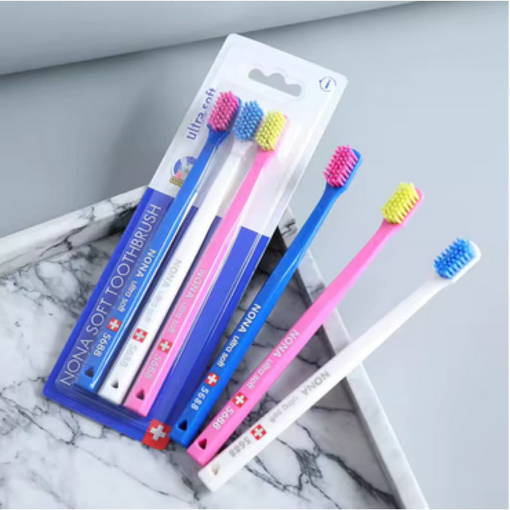 🦷 Kit 3 Escovas de Dentes NONA Soft 5688 Ultra Soft – Cerdas Finas | Gengiva Sensível | Estilo Curaprox