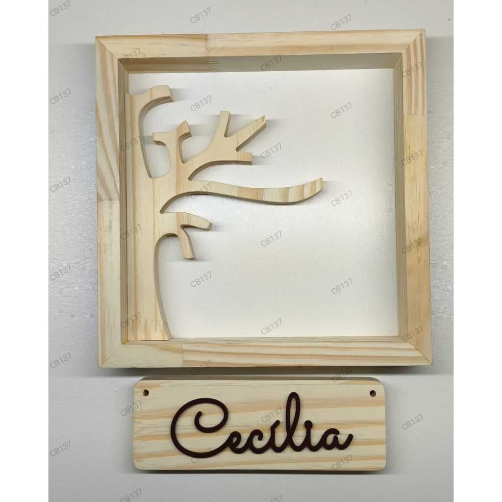 Moldura de pinus (25x25x4)+ meia arvore de pinus  + placa  com nome em mdf colorido (adesivado vinil)