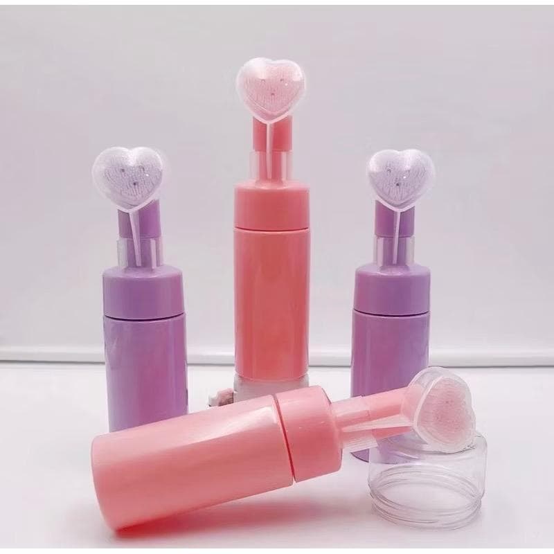 Frasco Pump Espumador Rosa com Escova de Silicone em Coração – Limpeza Facial e Massagem