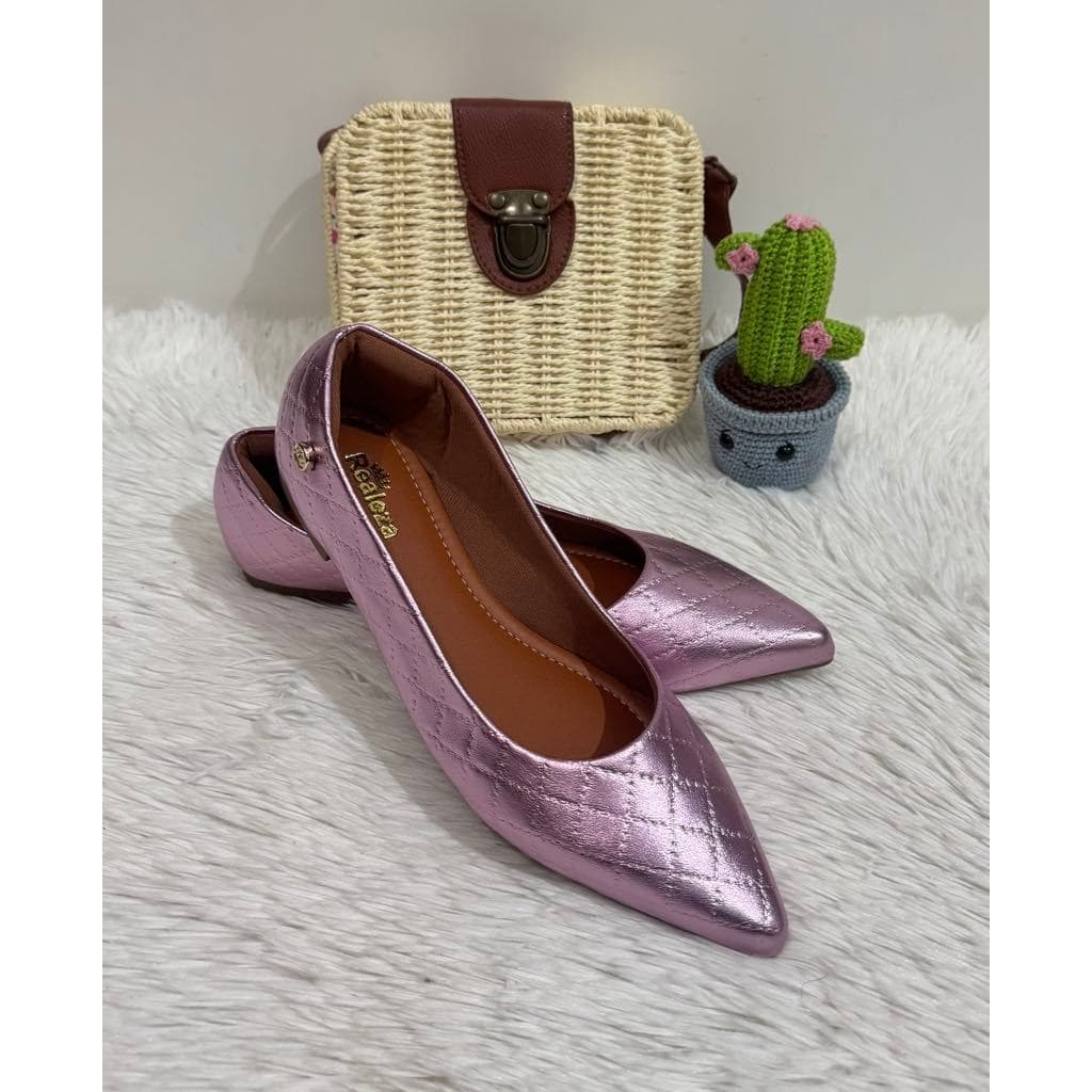 Sapatilha Feminina Bico Fino Confort Matelassê Lílas