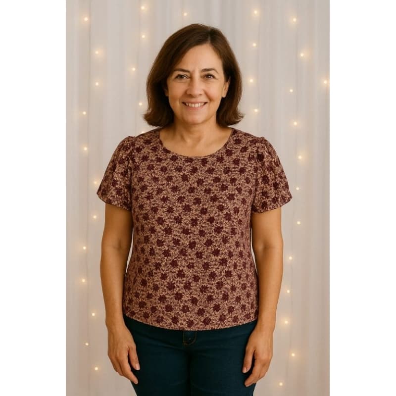 Blusa Feminina Floral Estilosa | Confortável | Moda Casual | Manga Curta