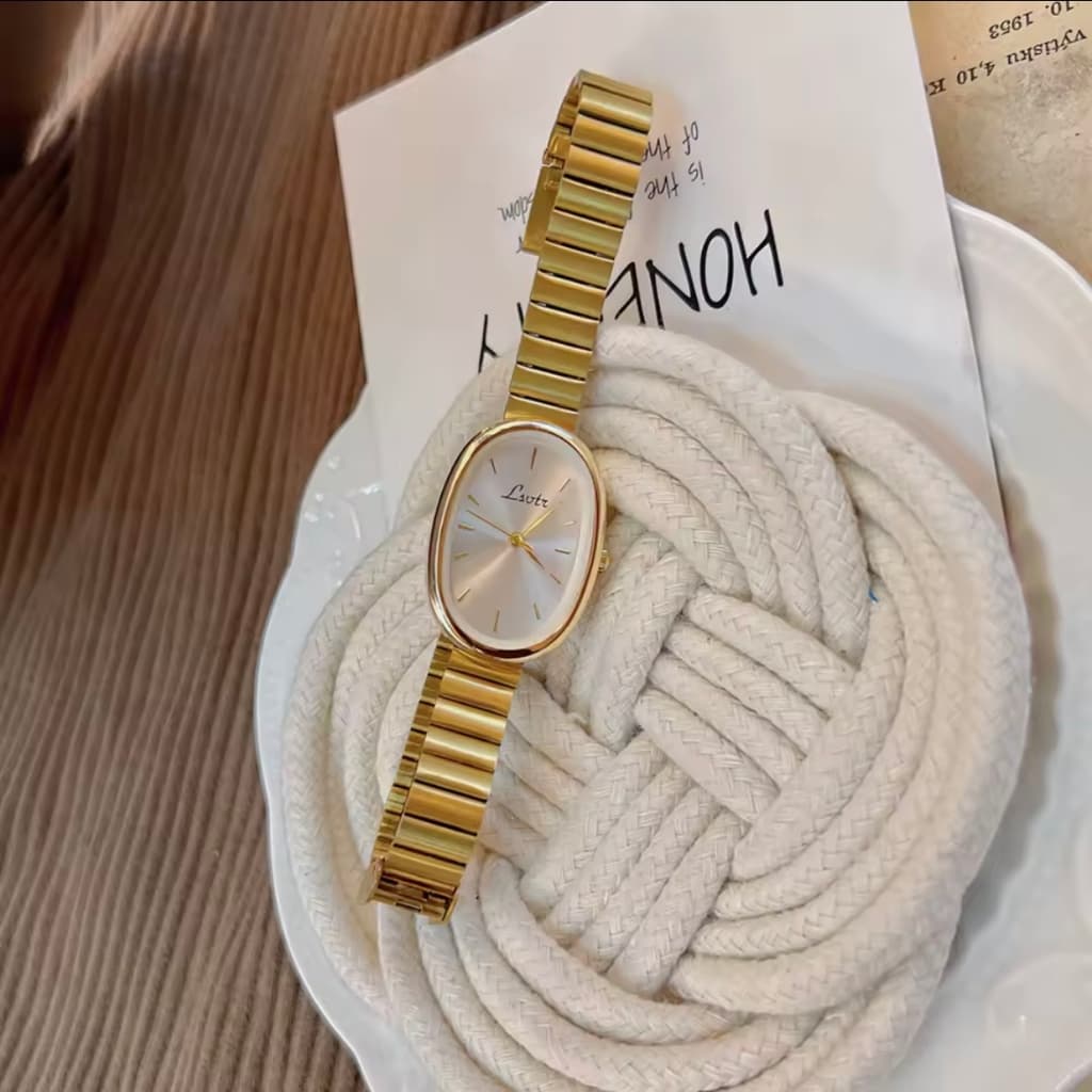 Novo Relógio Feminino Elegante com Pulseira Dourada Prata Relogio de Quartzo Pequeno Oval