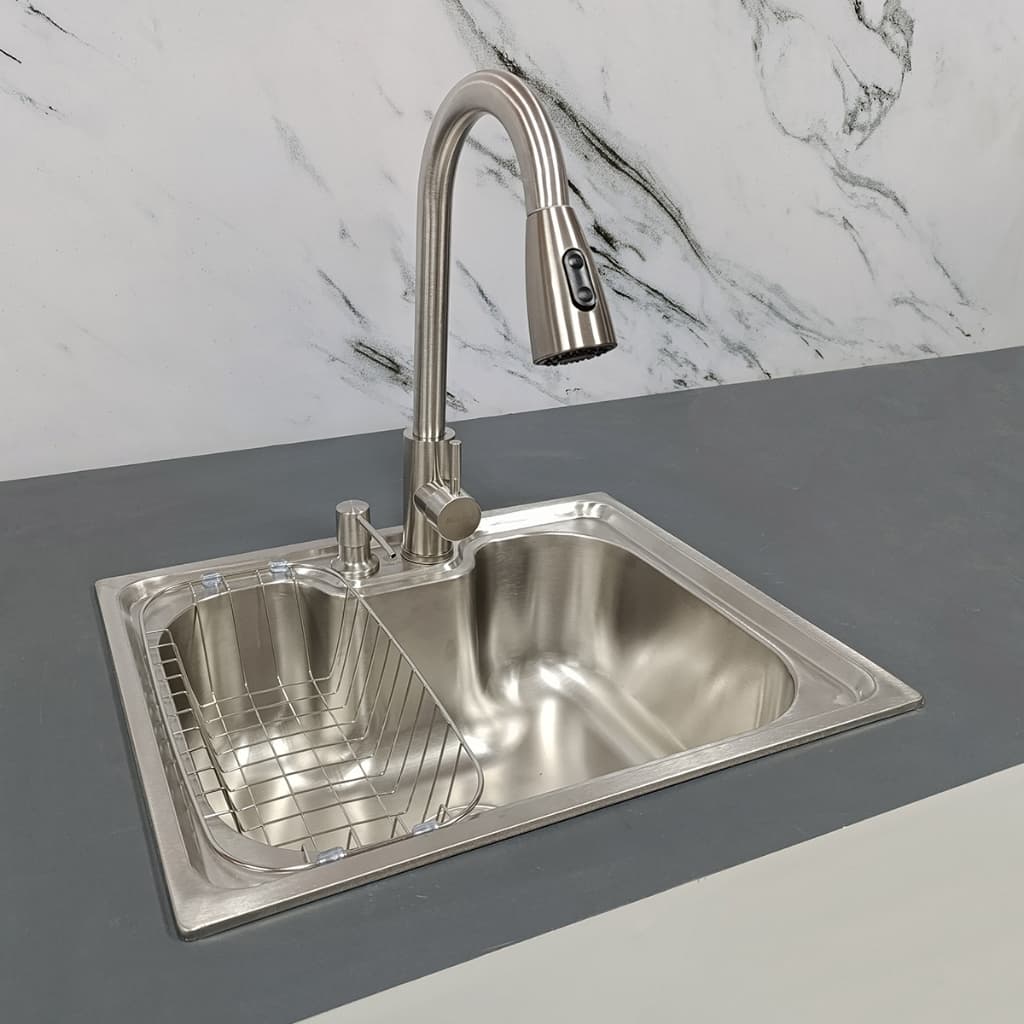 Cuba Cozinha Gourmet Aço Inox e Torneira Extensível Inox
