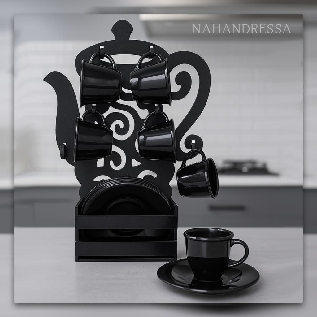 Suporte Decorativo para Xícaras em MDF – Estilo Bule Preto
