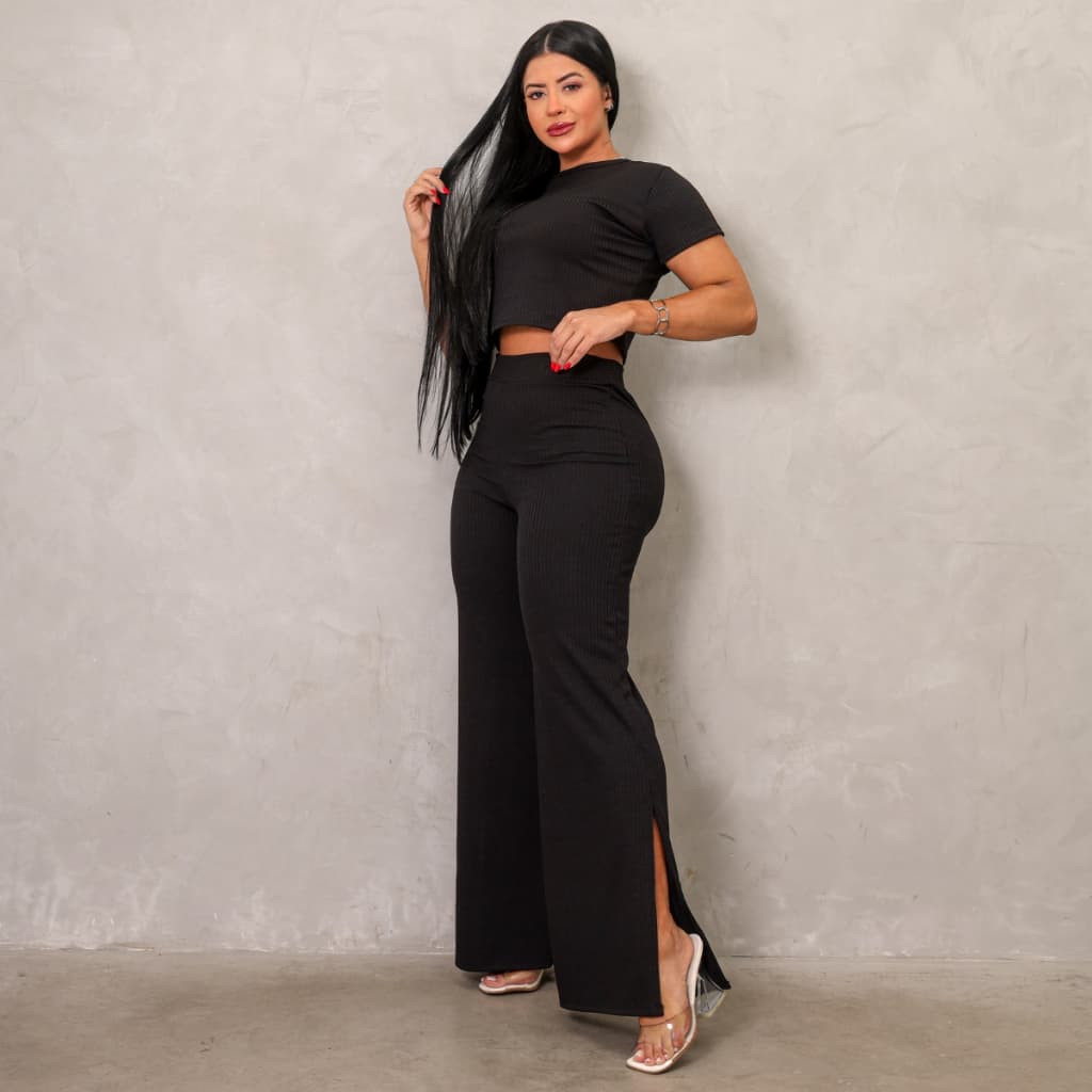 Conjunto Feminino Canelado Blusa Cropped e Calça Flare com Fenda Look Elegante Confortável Casual