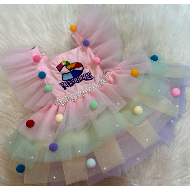 Fantasia jardineira 3 palavrinhas infantil roupa tema festa três palavrinhas