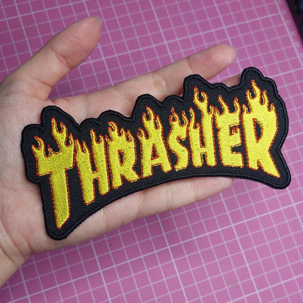 Patch Thrasher Aplique Bordado Camisetas Skateboard Termocolante Alternativo Customização Street