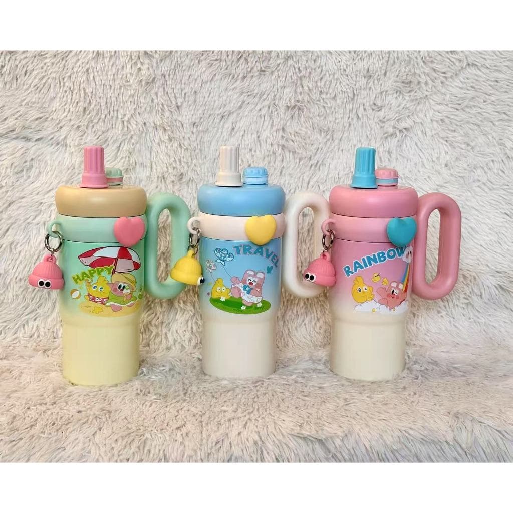 Garrafa Infantil 850ML com Canudo e Alça – Estilo Fofo com Personagem de Urso, Ideal para Viagem