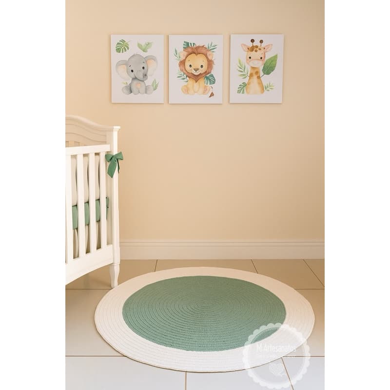 Tapete redondo crochê barbante verde e off white quarto bebê infantil quartinho Safari