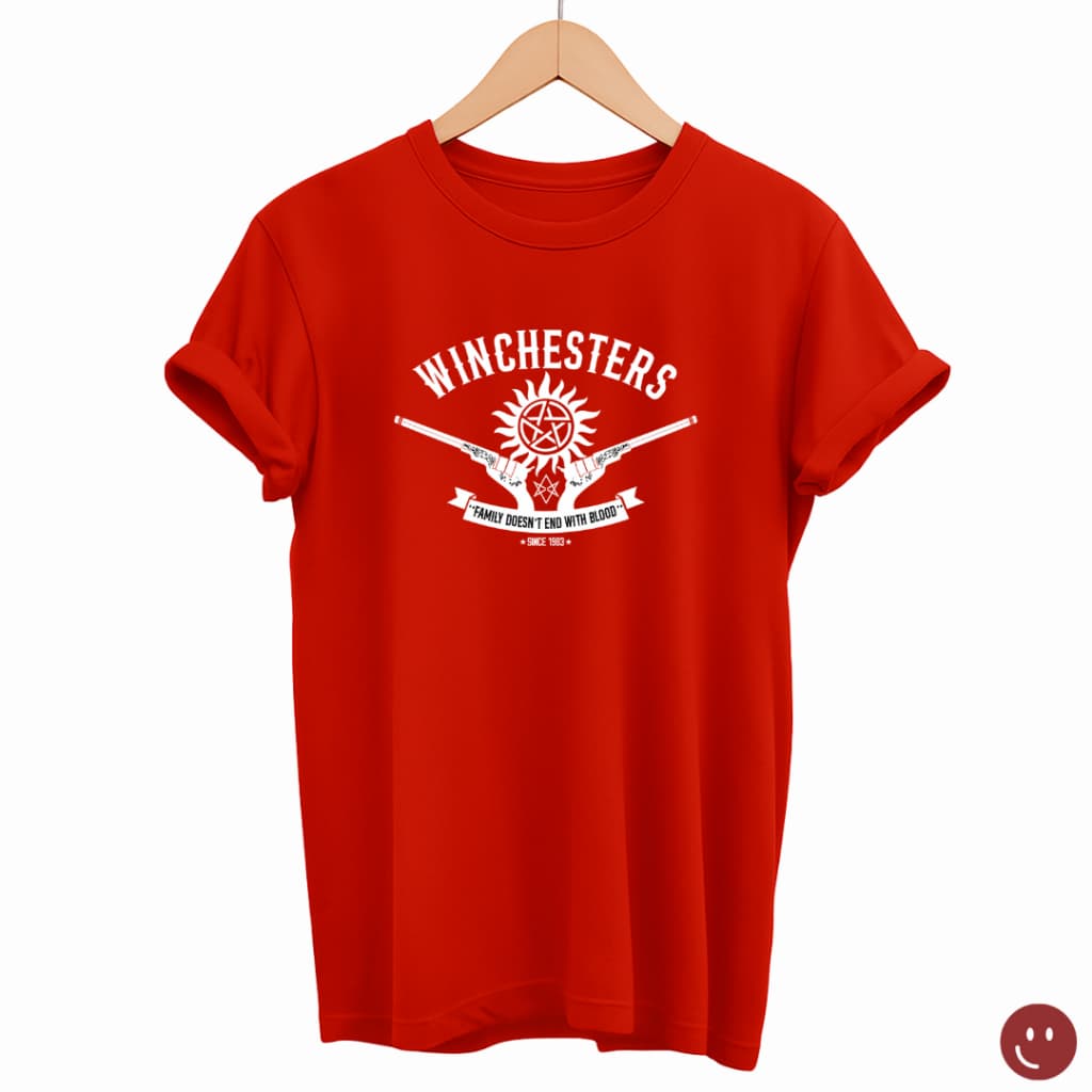 Camiseta Winchesters Supernatural | Estampa “Family Doesn’t End With Blood” | Estilo Rock Unissex
