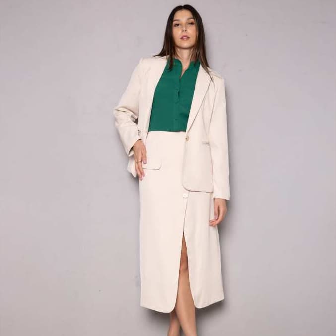 Conjunto Alfaiataria Sheila Blazer e Saia Slim e Plus Size Social Trabalho Escritorio