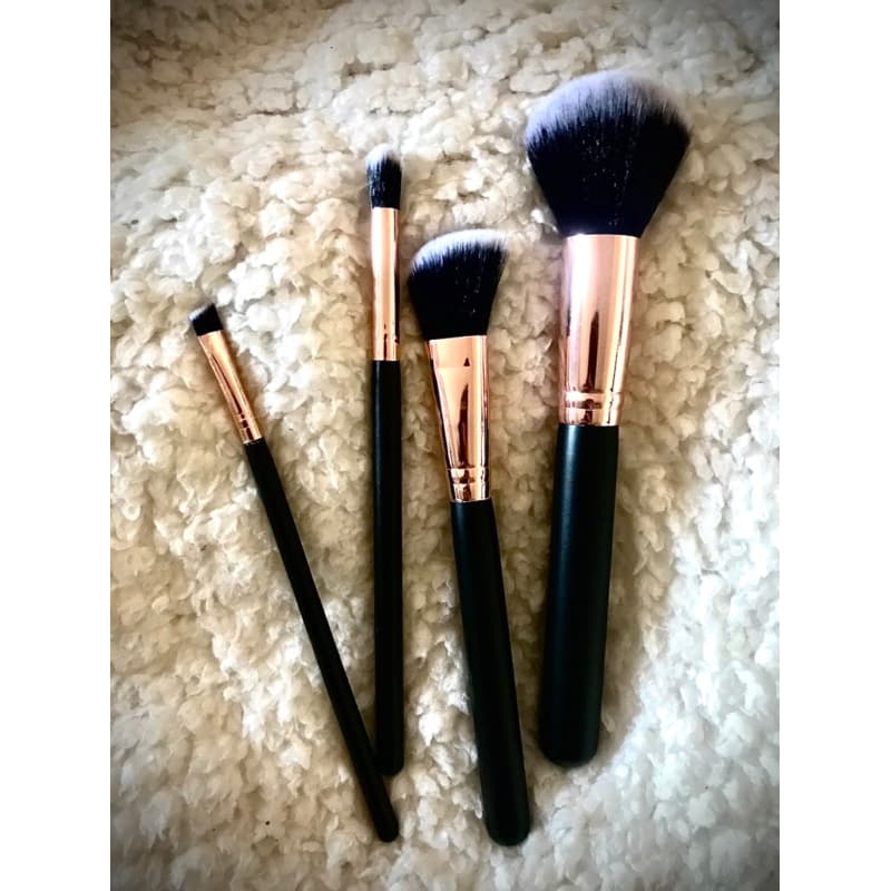 Kit Pincéis 4 unidades multifuncional preto e fofinhos