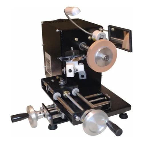 Máquina De Afiar Alicates De Cutículas Articulada com mesa coordenada completa  - Pratika Amollar