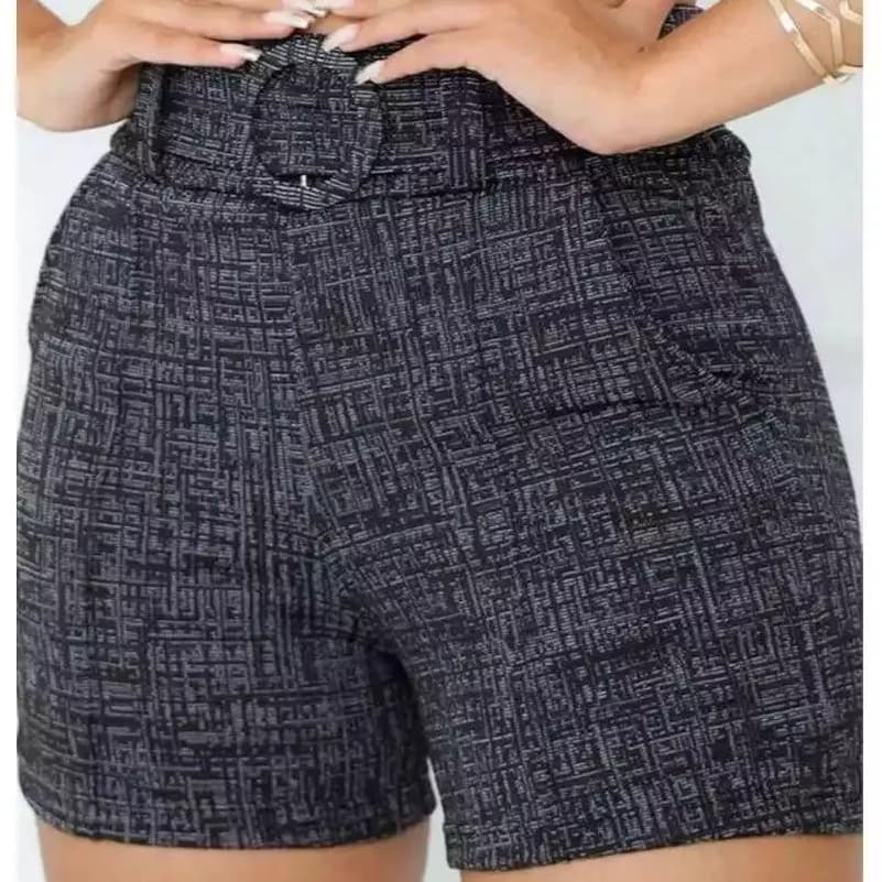 Shorts Feminino Skinny Tecido Linho com Cinto Forrado e Bolso