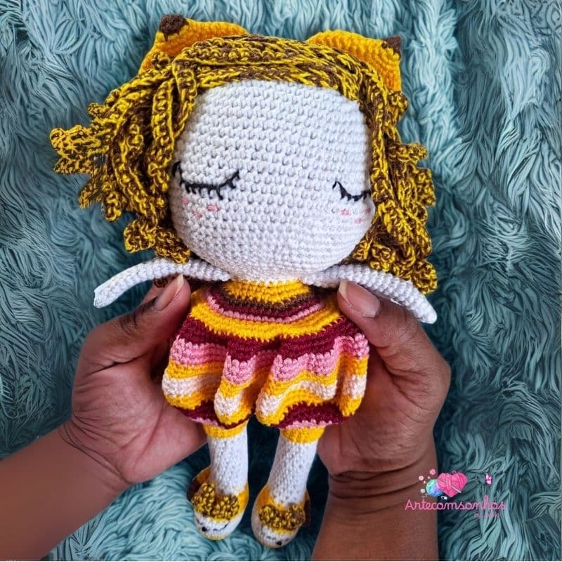 Boneca Raposinha Amigurumi