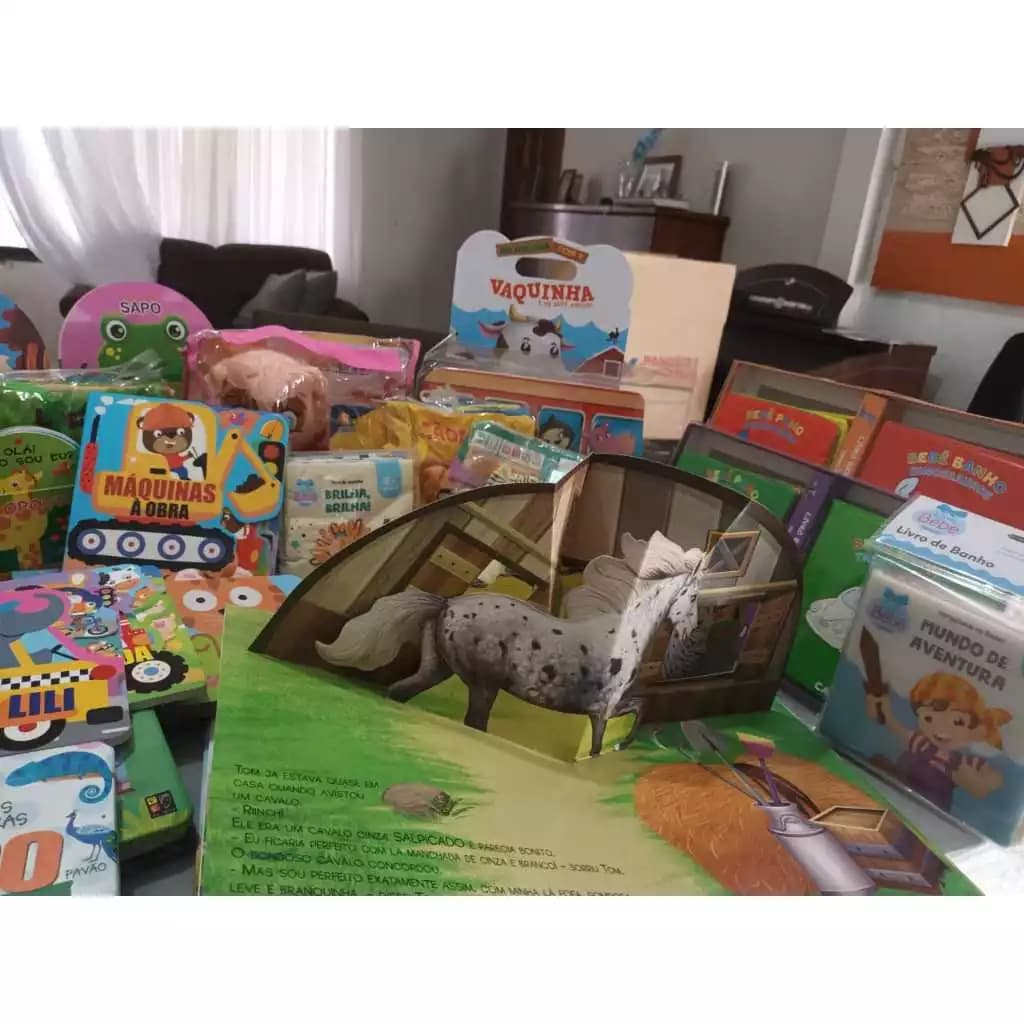 Livros Kit Bebeteca - C/ 50 ÍTENS - Livros p/ Banho - Livros c/ Sons - Poup-up - Fantoche - Dedoche.