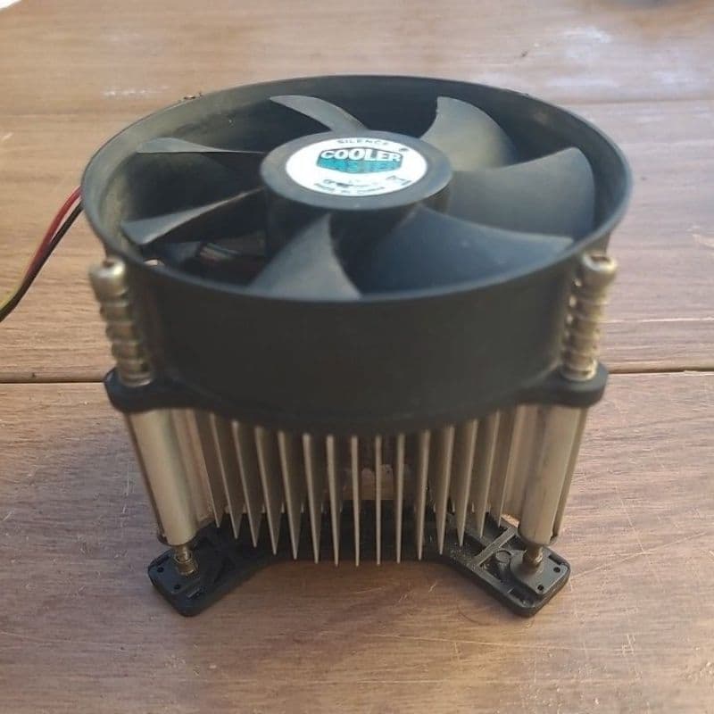Cooler Master Silence Cm12v usado testado