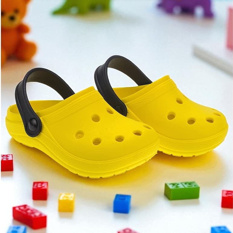 Babuche infantil Menino Básico Emborrachado Antiderrapante Super Confortável Leve Macio Amarelo
