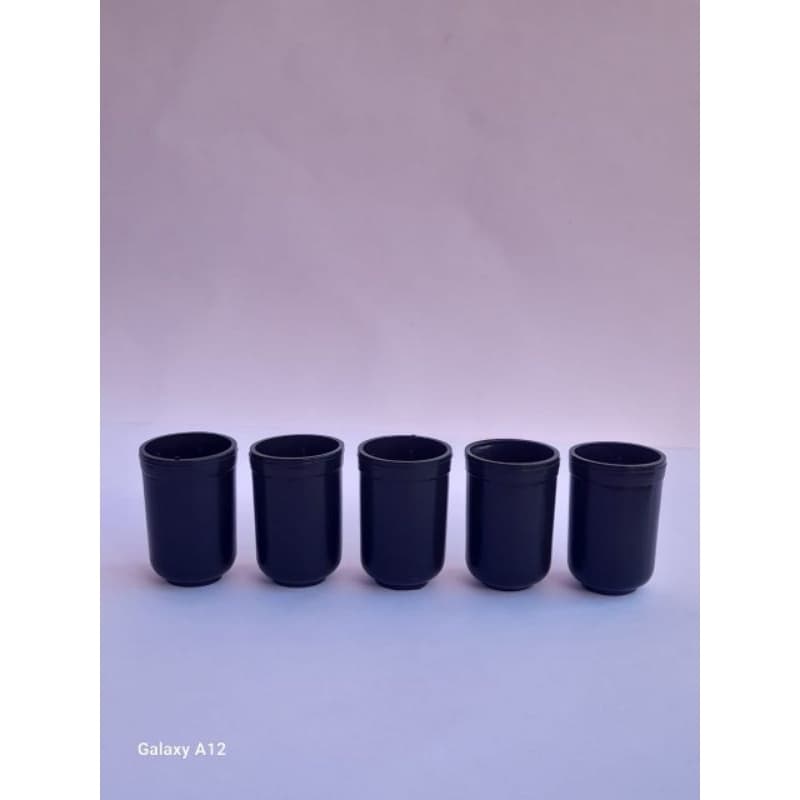 kit com 5 soquetes lisos com ilhós