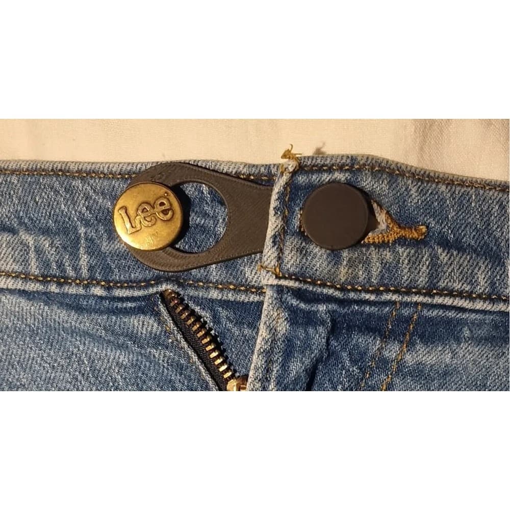 Extensor de Botão para Calça Jeans – Ganhe Conforto Imediato | Ajuste Rápido e Prático