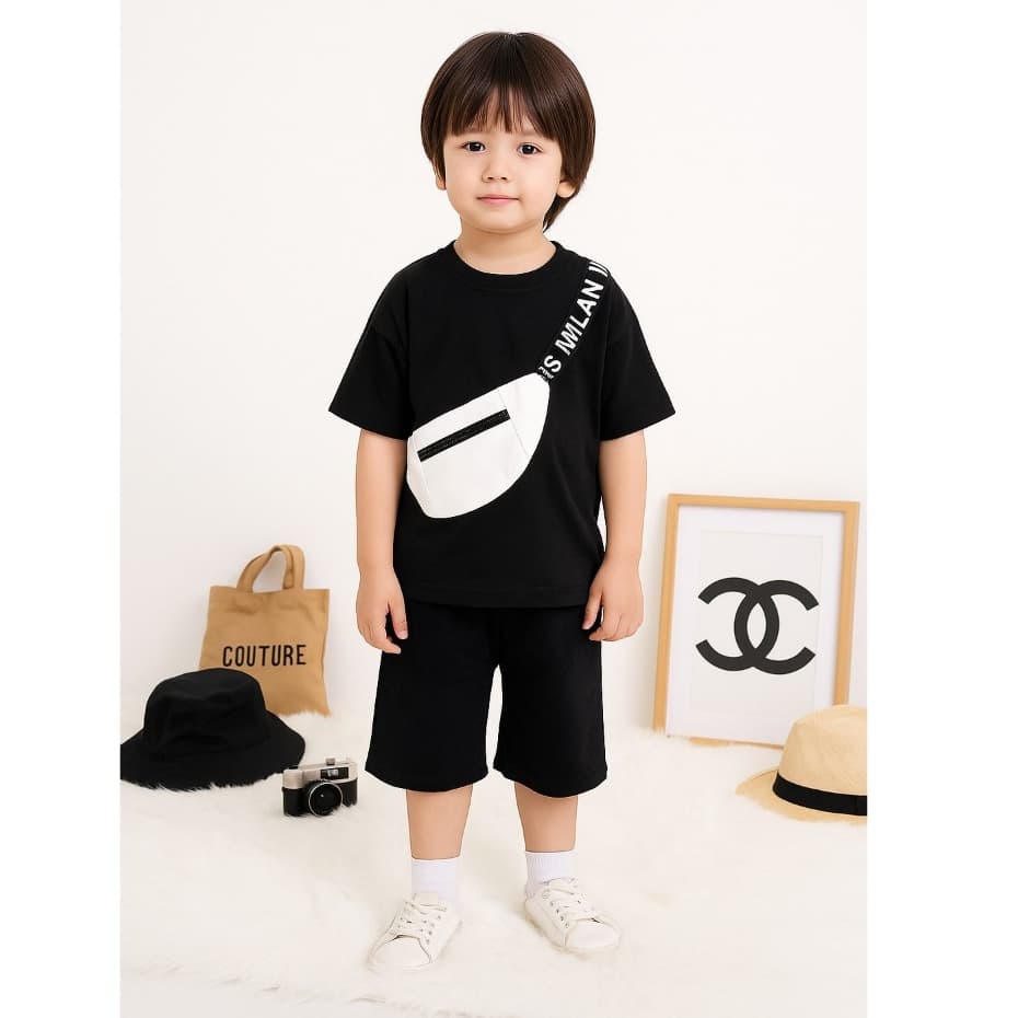 Camiseta Infantil de menino manga curta Blogueiro com Estampa de Pochete