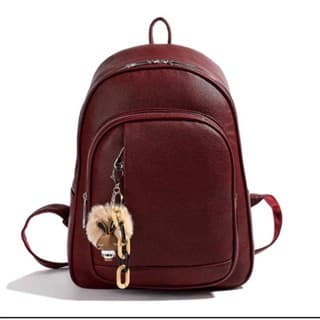 Mochila de couro elegante e versátilYC10
