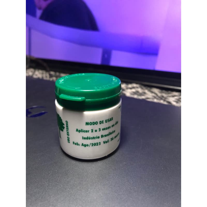 unidade  creme aroeira de 50g auxiliar alivia erritacoes espinha feridas e rachadura nos pe