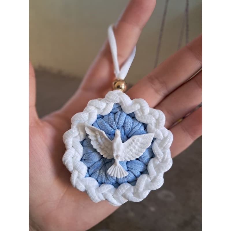 Atacado mandala de alcinha com aplique de Divino Espírito Santo em resina para casamento, eucaristia e batismo