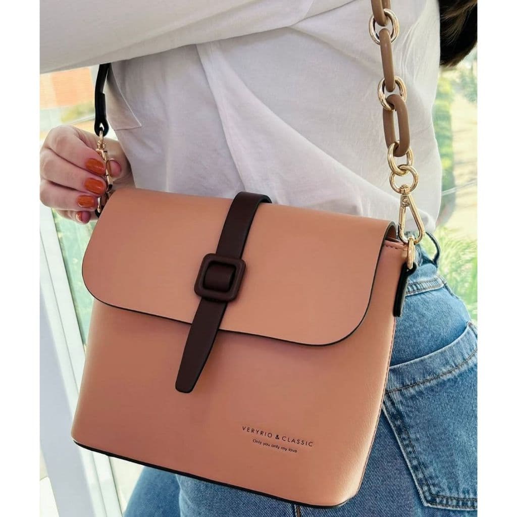Bolsa Feminina Veryrio Tiracolo Alça com Detalhe Corrente Moderna Couro de Luxo
