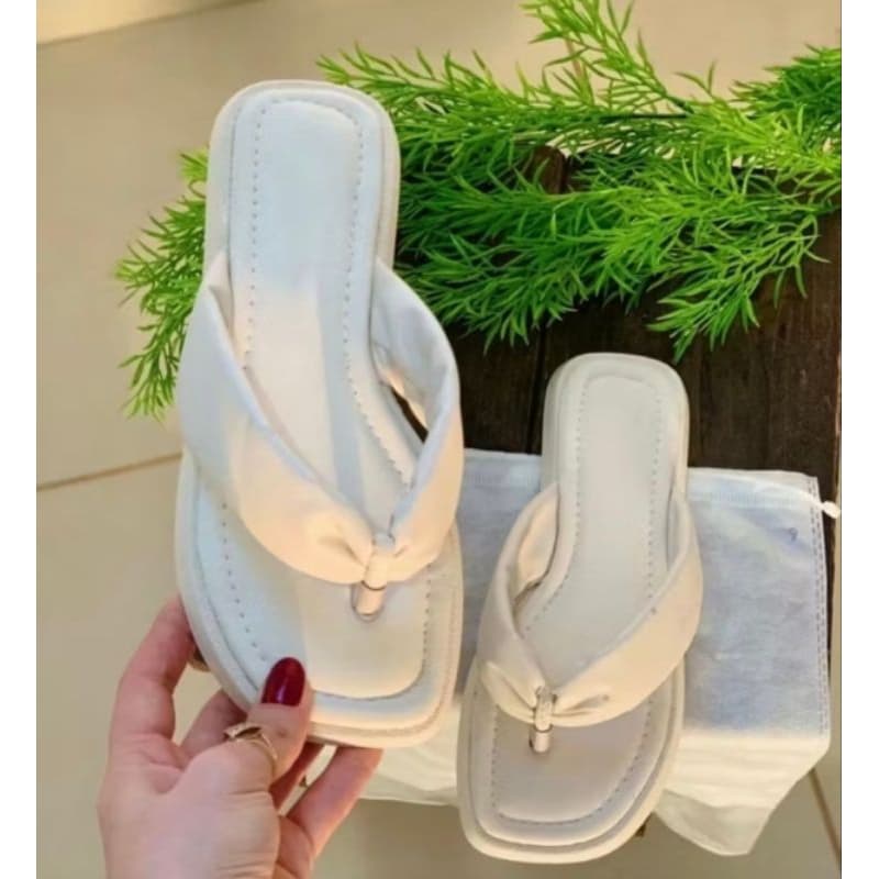 Chinelo Tira Fofa Chic Rasteira Feminina Casual Promoção