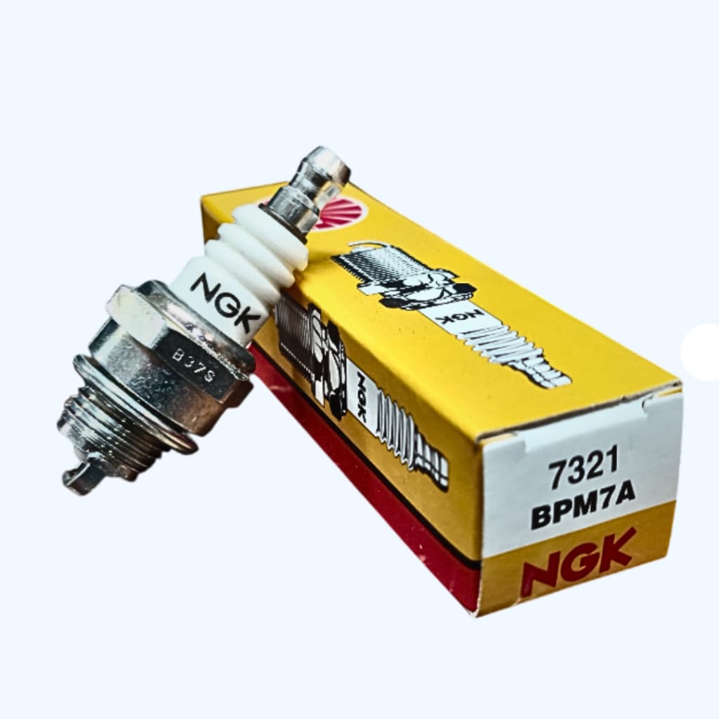 Vela de Ignição Ngk BMP7A Compatível com Motores 2 Tempos