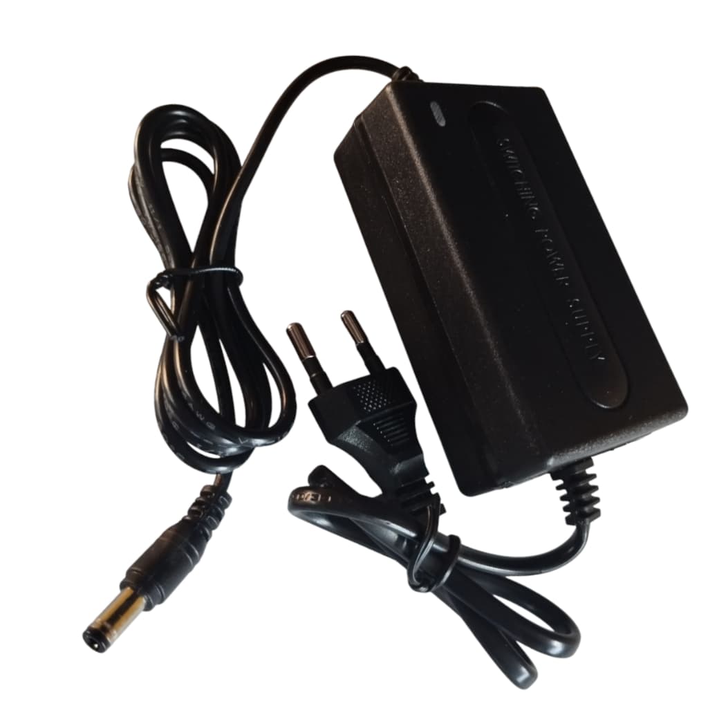 Carregador p/ Bateria de ion de lithium 36v/36vf Aparador De Grama Roçadeira