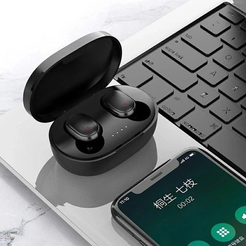 Fone Bluetooth E6S TWS Sem Fio com LED, Cancelamento de Ruído, Microfone e Som HD – Android e iOS